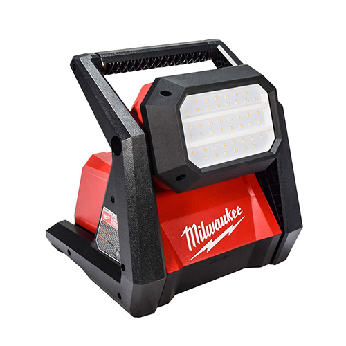 [MIL-2366-20] REFLECTOR DE LEDS DOBLE POTENCIA 4,000 LUMENES MODELO ROVER 18V S/BATERIA Y S/CA