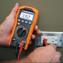 [T] (KLE-MM400) MULTIMETRO DIGITAL 600 V ESCALA AUTOMATICA CHECA TEMP.